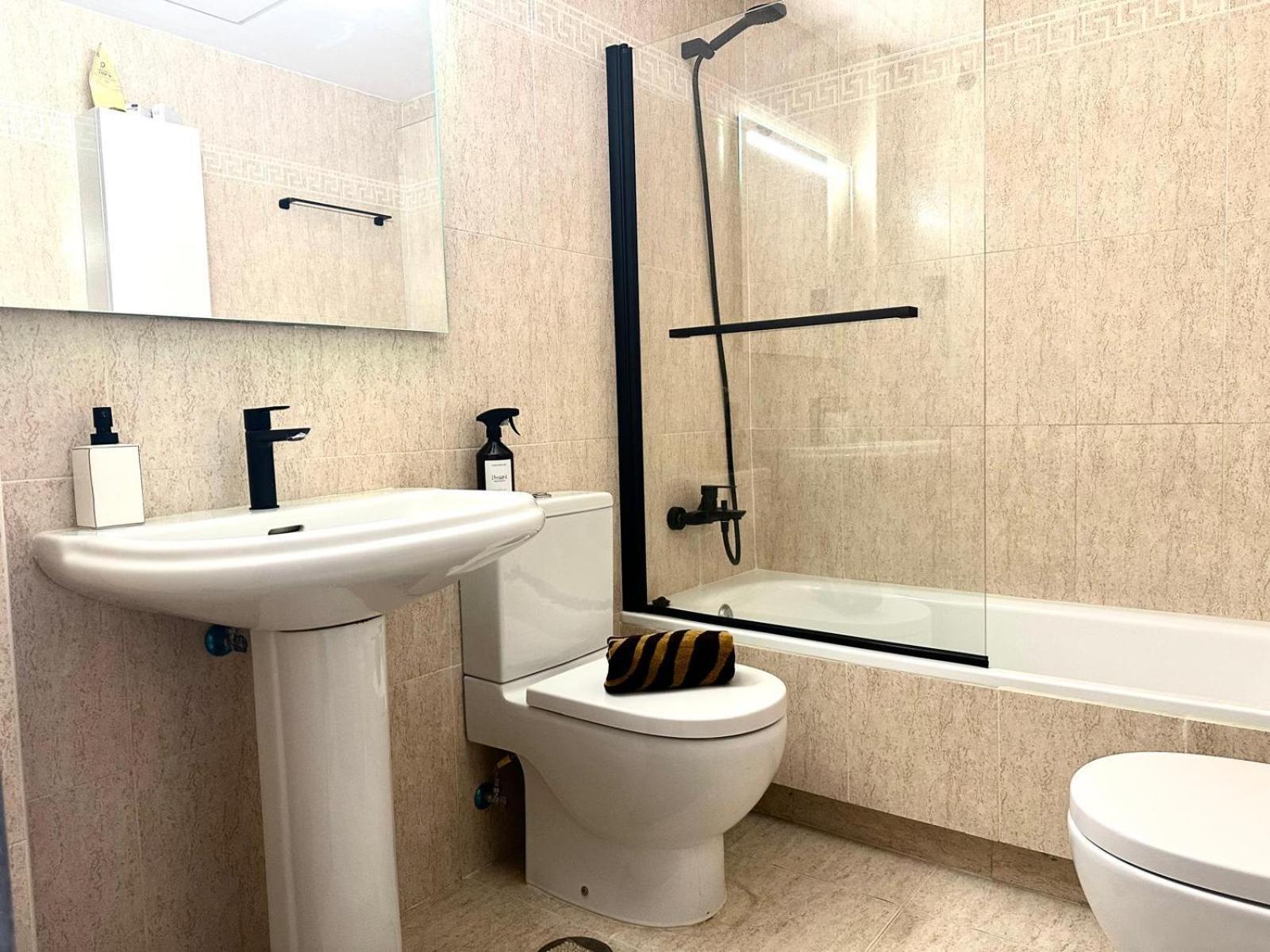 Apartament Atico 2 Piscina Y Parking Marbella